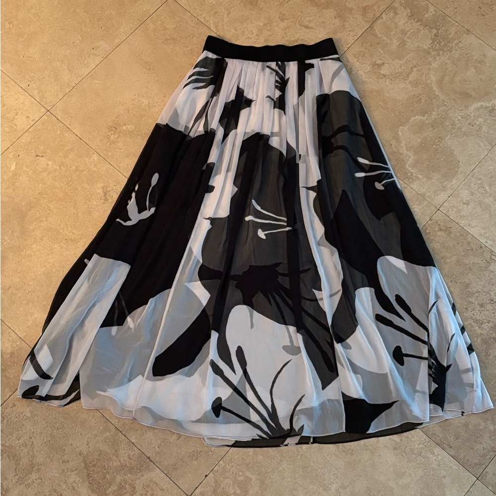Like new (worn once) WHBM full length floral skirt